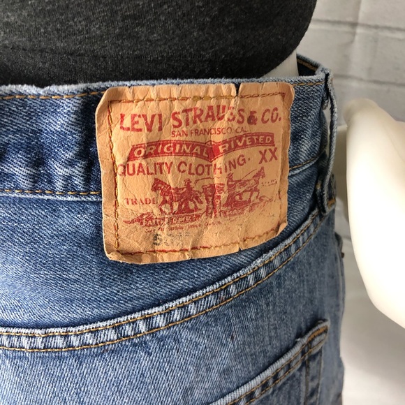 Levi’s 501’s Distressed Denim Shorts Paint 1266 - Picture 7 of 11